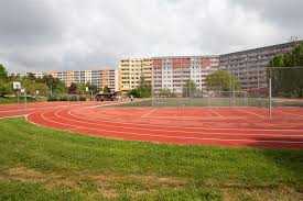 ZŠ Mezi školami (FZŠ)